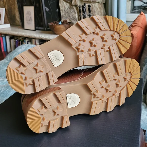 Sorel Joan Now Lace Brown Leather Boots 11 NIB - Picture 7 of 8